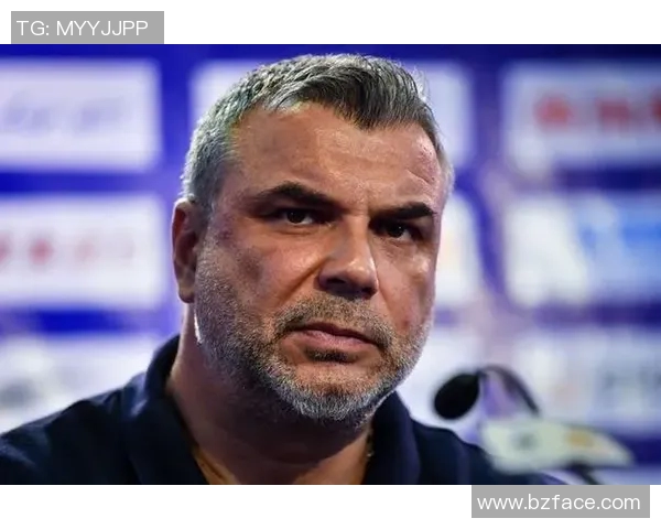 科克城与登克尔克的激烈对决揭示爱超联赛的竞争魅力与球队实力较量 科克城与登克尔克的激烈对决揭示爱超联赛的竞争魅力与球队实力较量